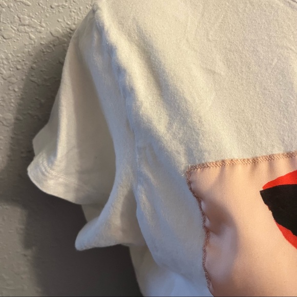 Zara Abstract T-Shirt - Picture 5 of 9